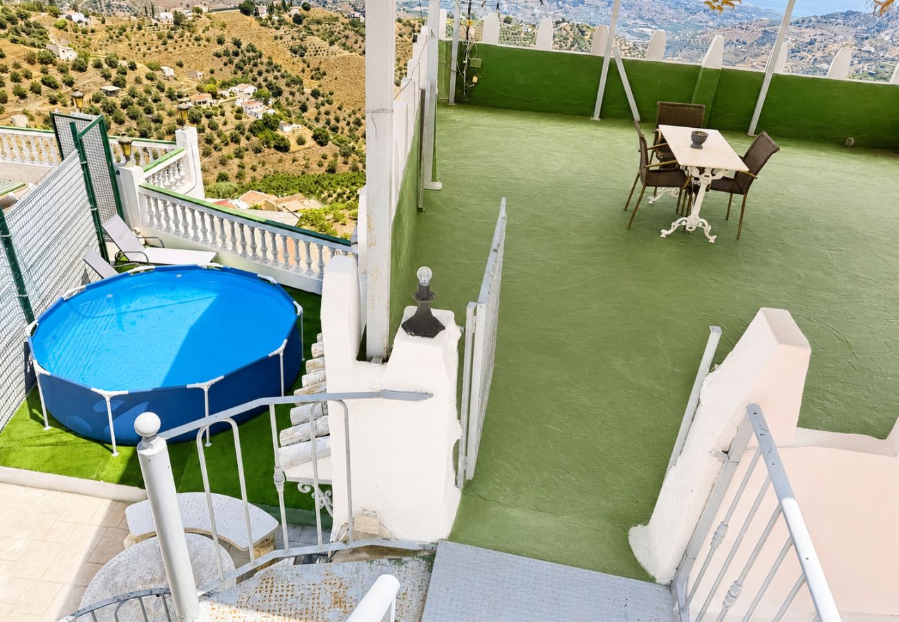 Ferienhaus in Torrox - Villa la Granja Beschreibung für dein Landhaus in Torrox