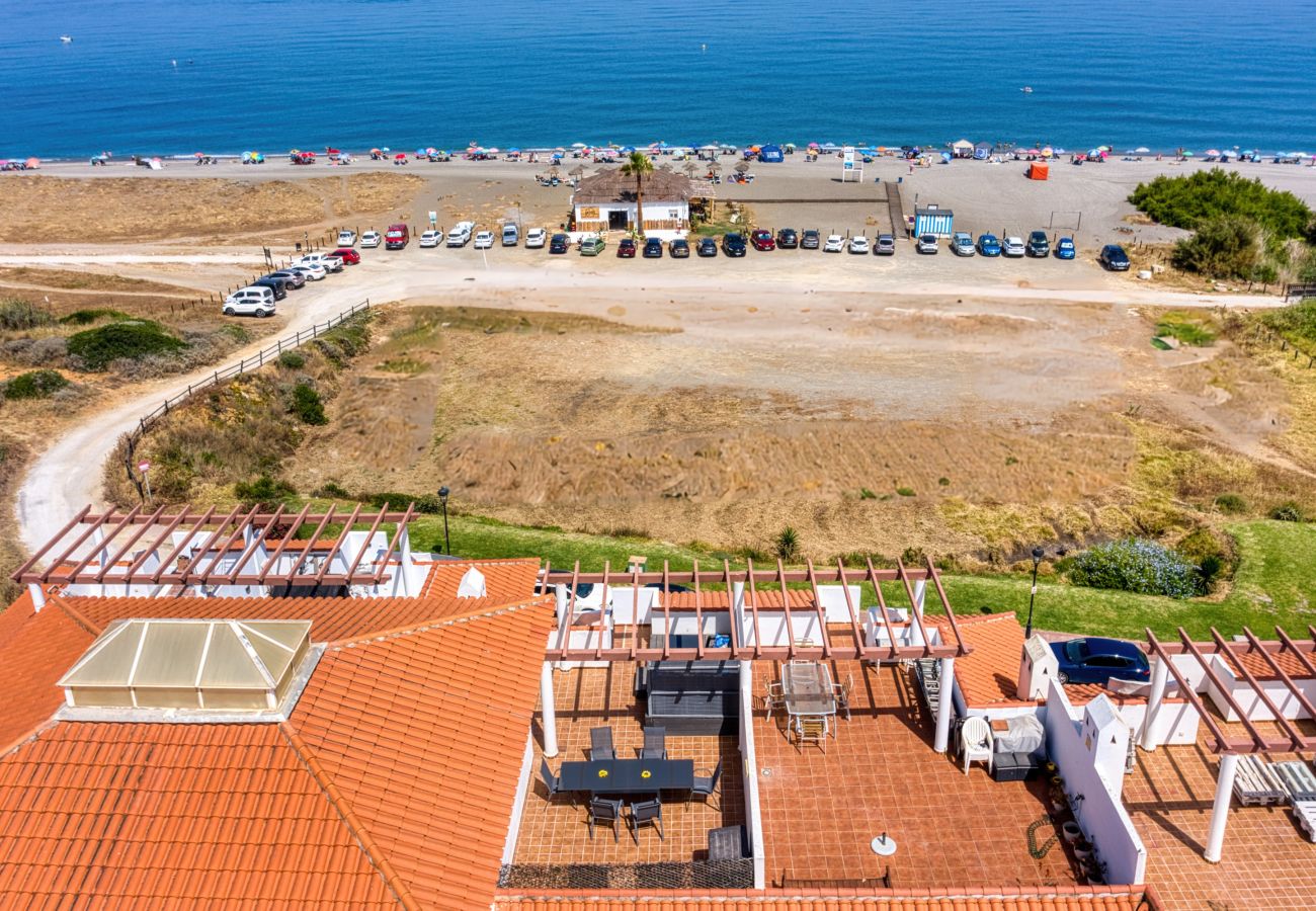 Ferienwohnung in San Luis de Sabanillas - 3003 Exklusives Penthouse mit Meerblick direkt am Strand