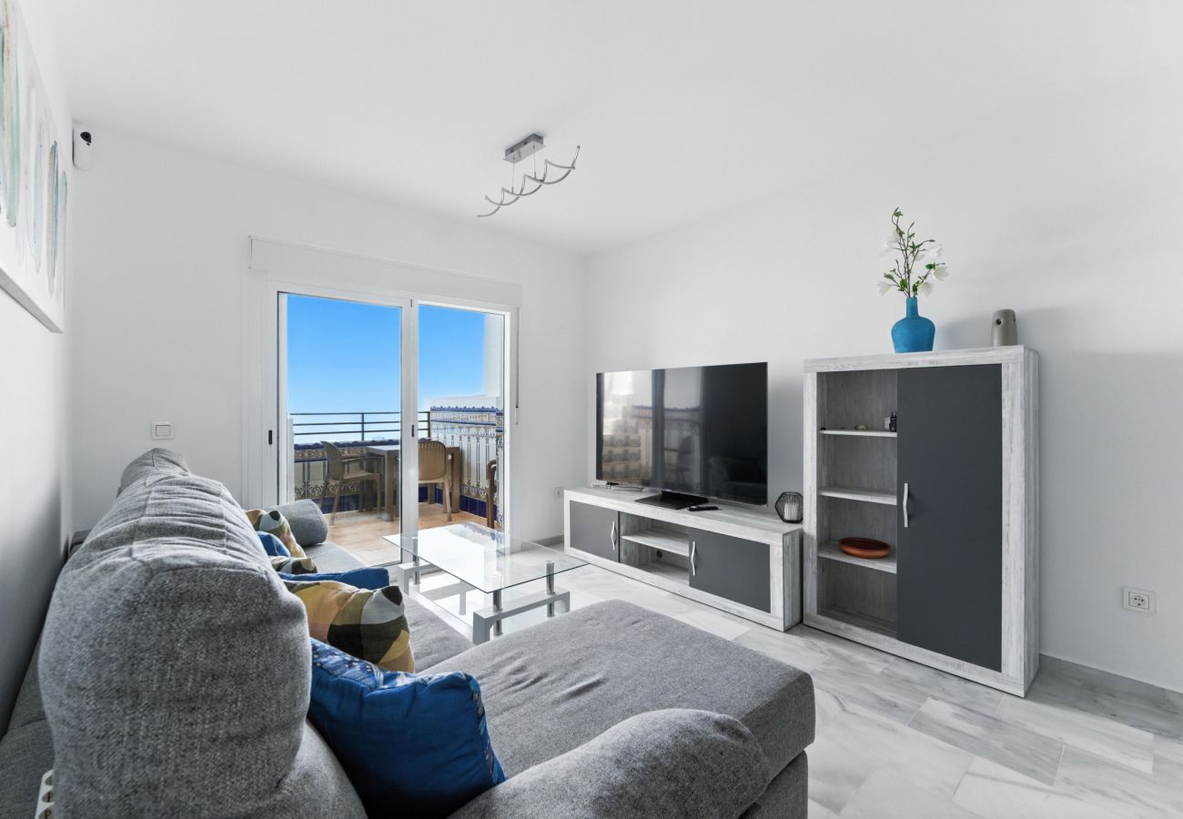 Ferienwohnung in San Luis de Sabanillas - 3003 Exklusives Penthouse mit Meerblick direkt am Strand