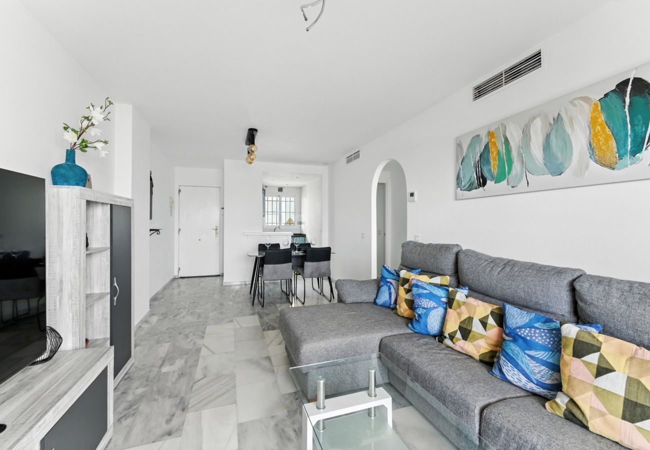 Ferienwohnung in San Luis de Sabanillas - 3003 Exklusives Penthouse mit Meerblick direkt am Strand