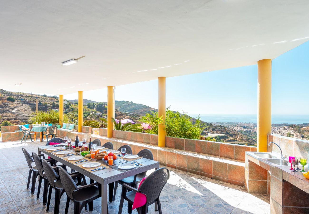 Villa in Torrox - Villa Sánchez Sol zu Hause
