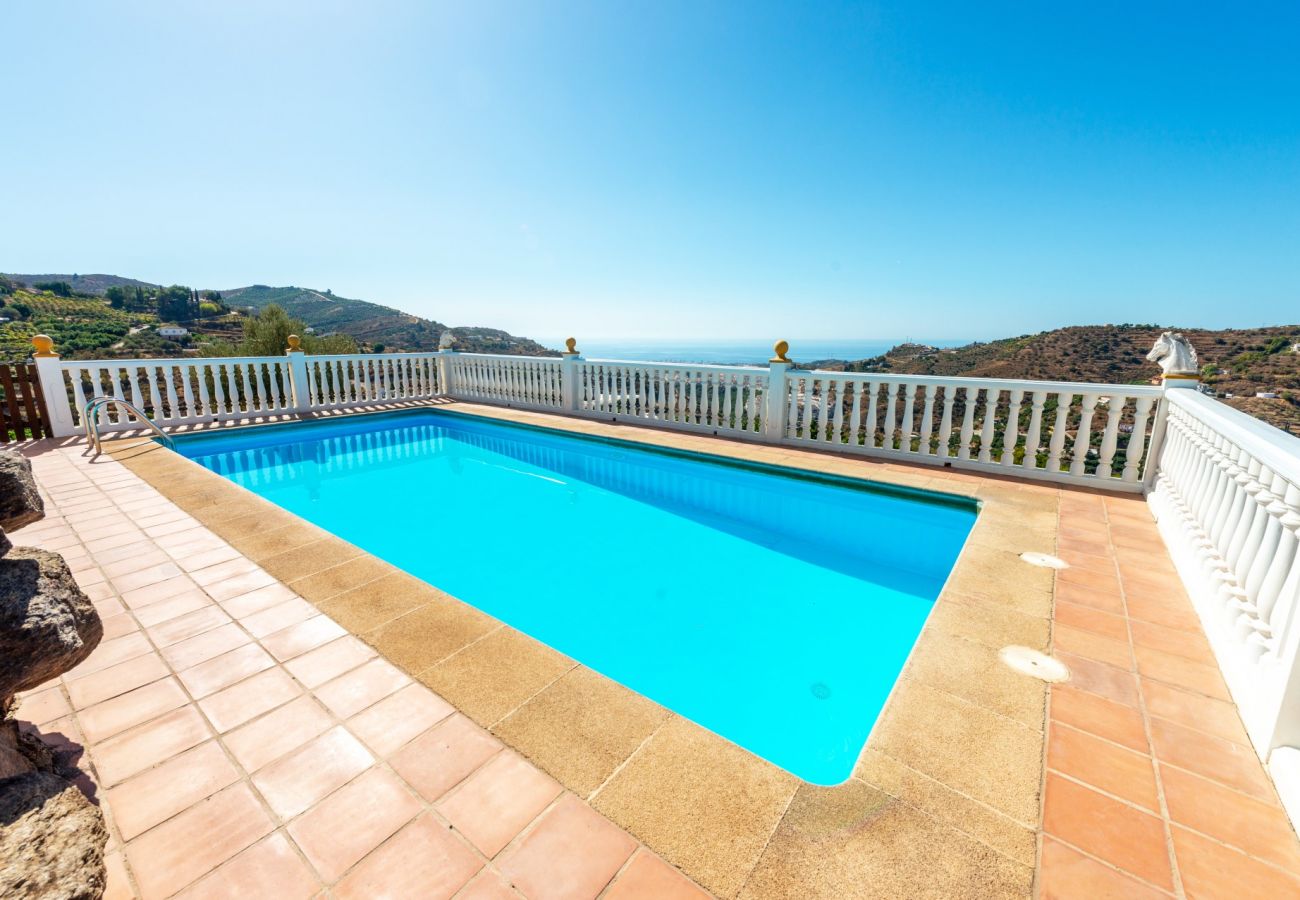 Villa in Torrox - Villa Sánchez Sol zu Hause