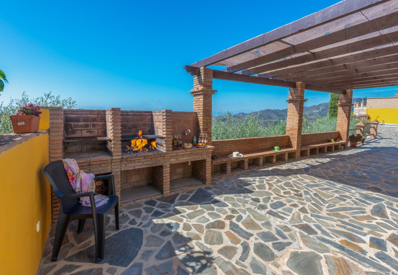 Villa in Torrox - Villa Toñi Harmonie zwischen Sonne und Ruhe