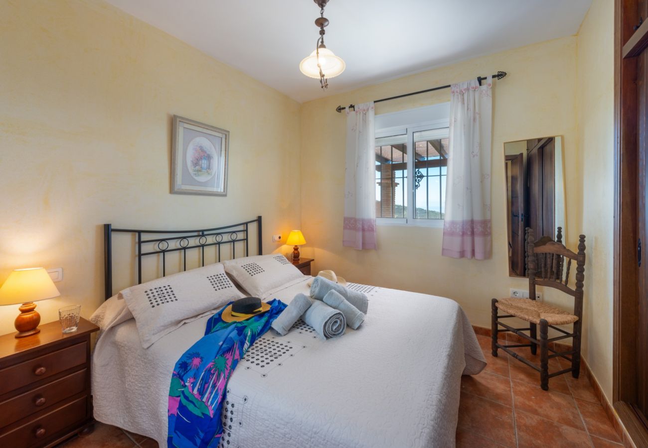 Villa in Torrox - Villa Toñi Harmonie zwischen Sonne und Ruhe