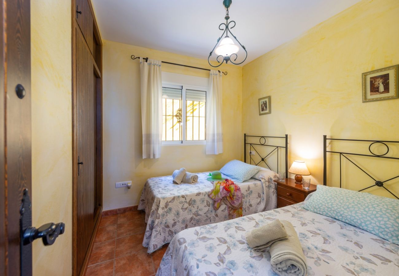 Villa in Torrox - Villa Toñi Harmonie zwischen Sonne und Ruhe
