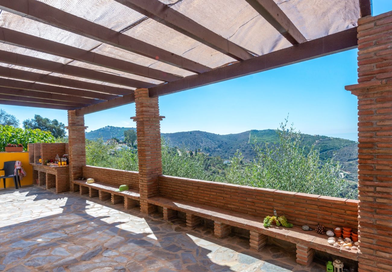 Villa in Torrox - Villa Toñi Harmonie zwischen Sonne und Ruhe