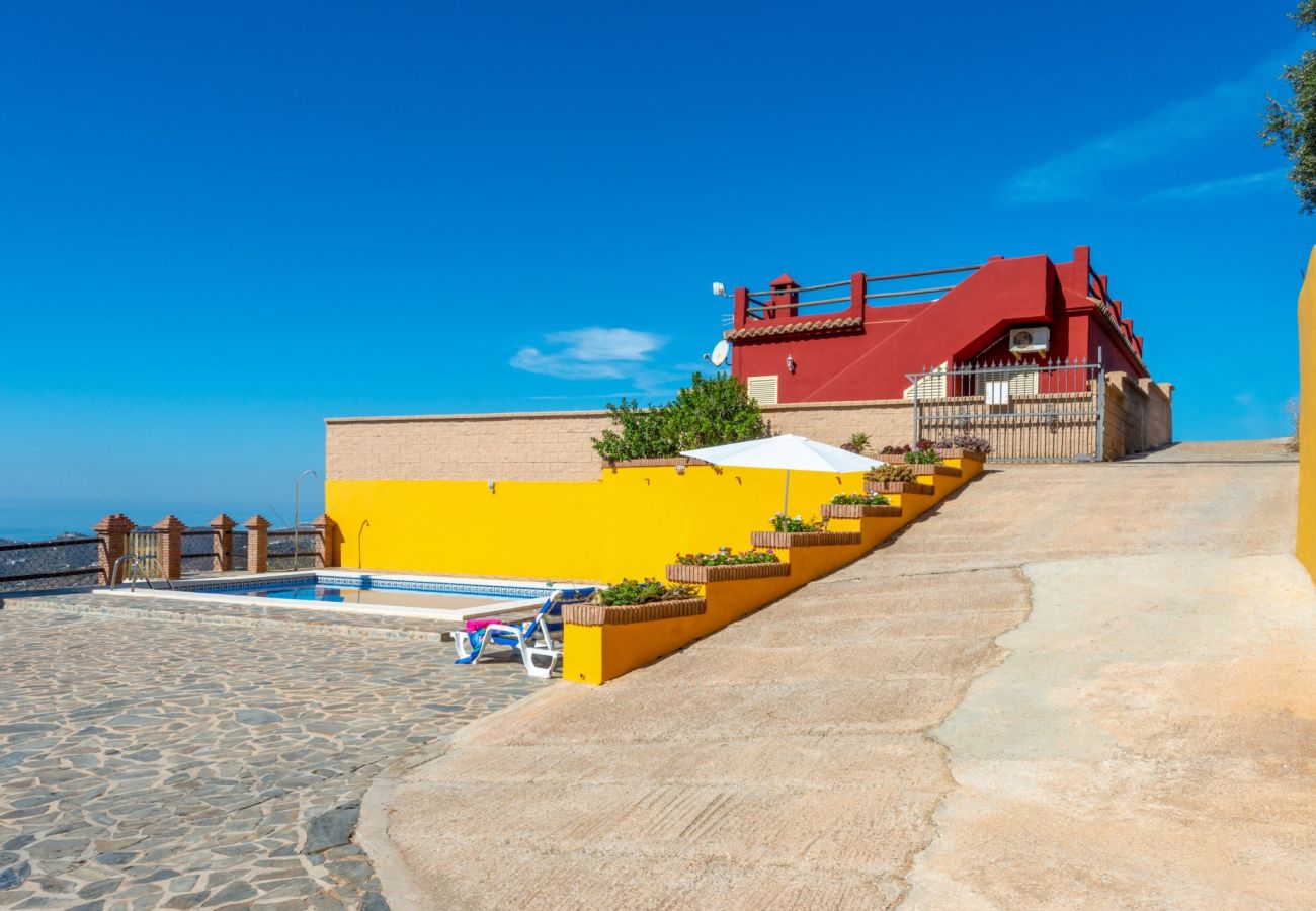 Villa in Torrox - Villa Toñi Harmonie zwischen Sonne und Ruhe