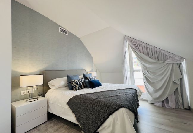 Ferienwohnung in Marbella - 3010 Geräumiges Luxus-Familienapartment im Herzen von Marbella Ferienwohnung in Marbella - 3010 Geräumiges Luxus-Familienapartment im Herzen von Marbella