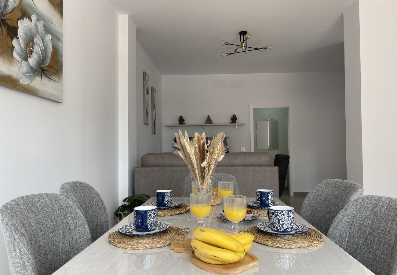 Ferienwohnung in Torrox Costa - Apartment in Torrox Costa, nur wenige Meter vom Strand entfernt