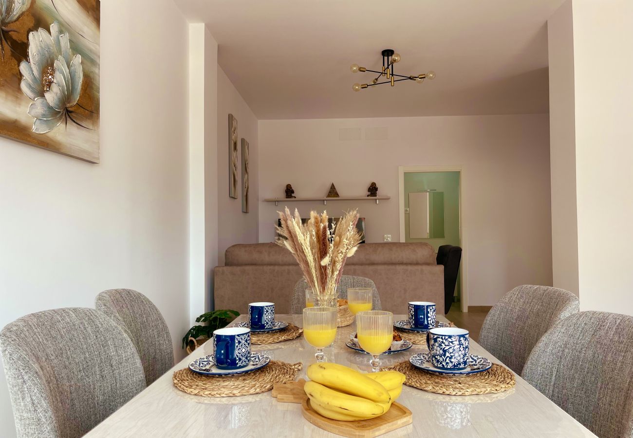 Ferienwohnung in Torrox Costa - Apartment in Torrox Costa, nur wenige Meter vom Strand entfernt