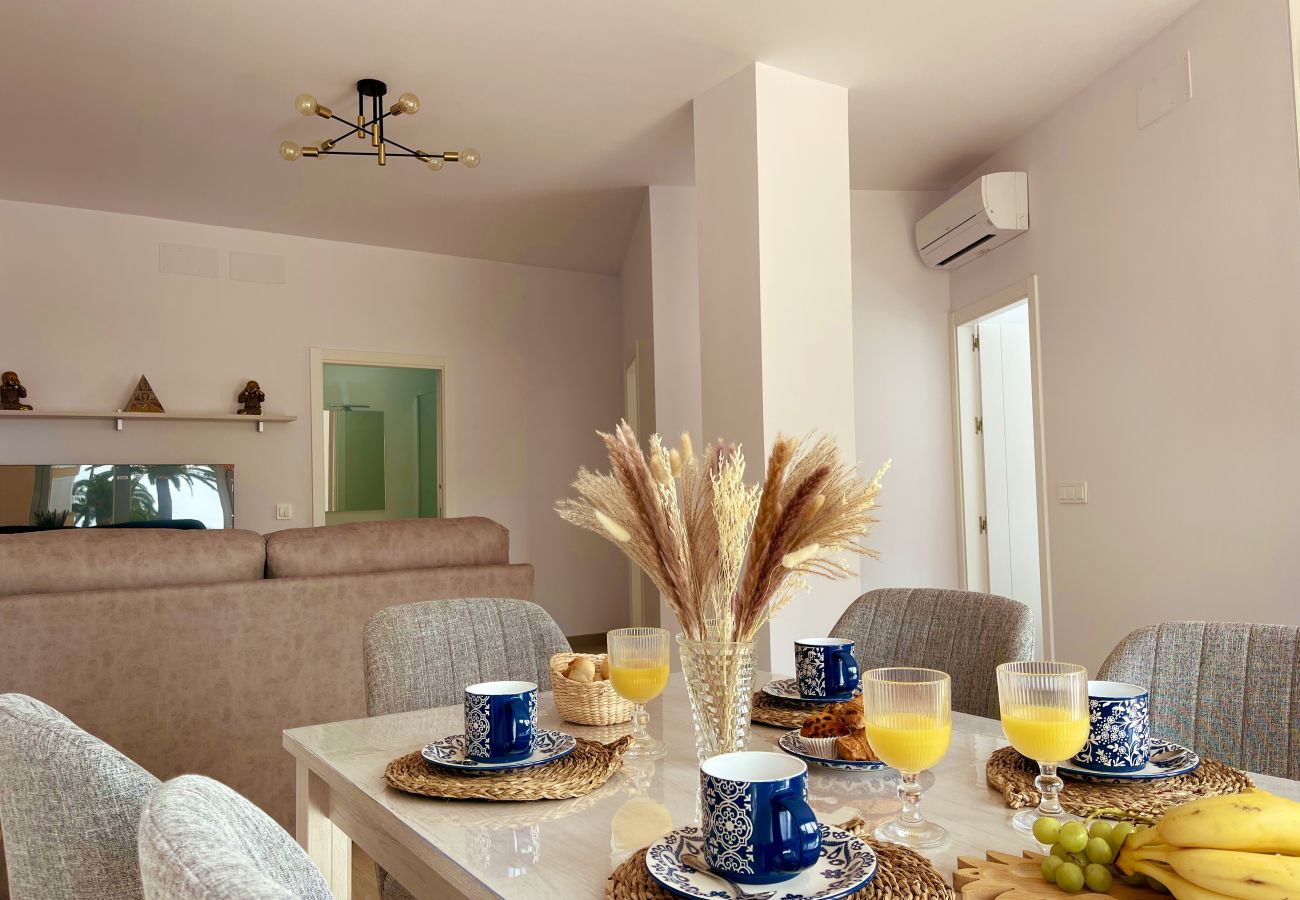 Ferienwohnung in Torrox Costa - Apartment in Torrox Costa, nur wenige Meter vom Strand entfernt