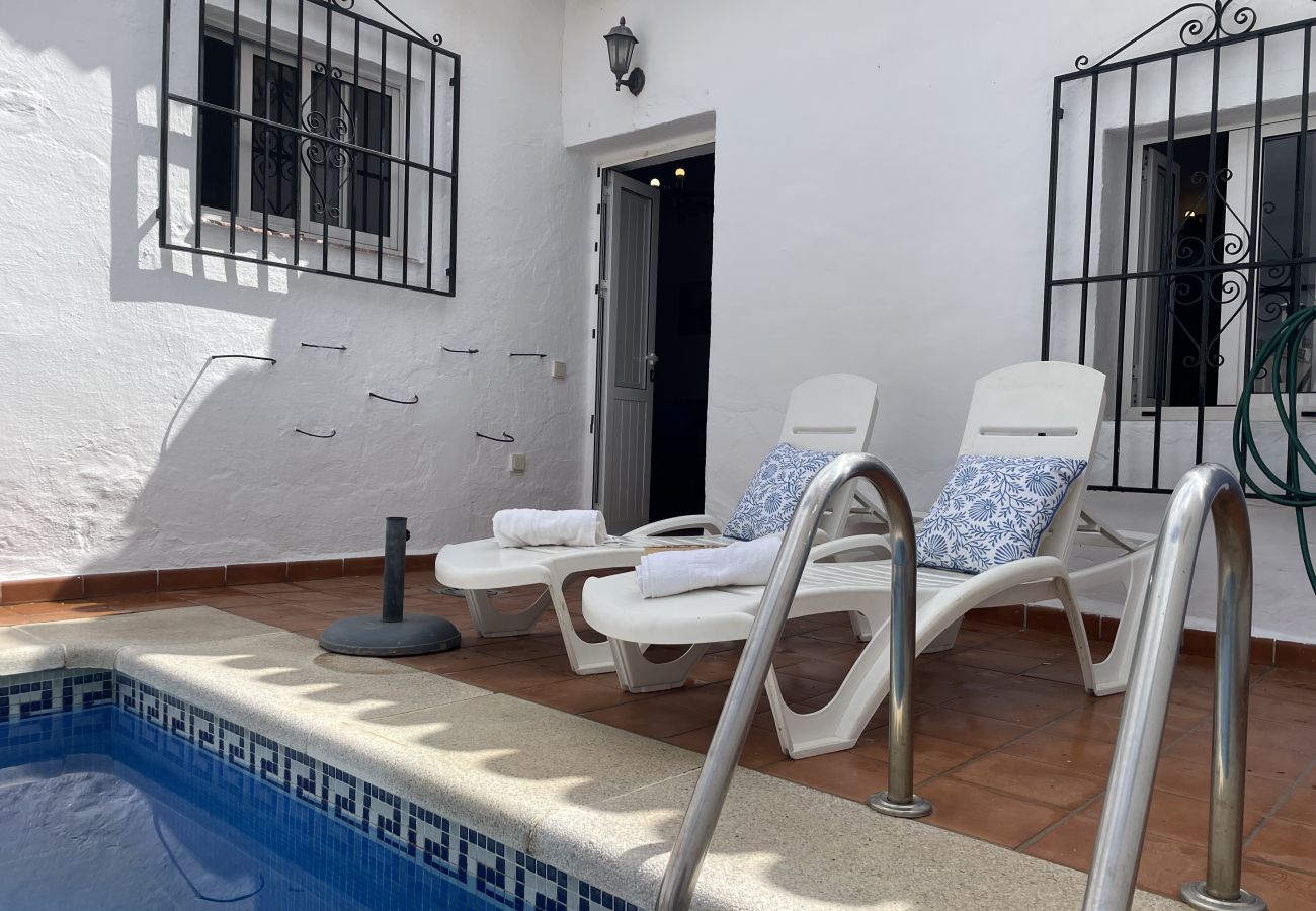 Ferienhaus in Maro - Casa Paquita in Maro with private pool by At Home costa del Sol