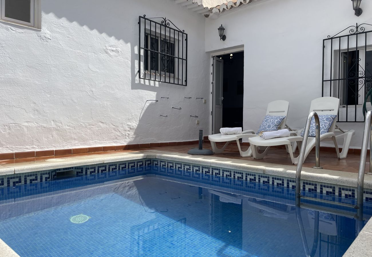 Ferienhaus in Maro - Casa Paquita in Maro with private pool by At Home costa del Sol