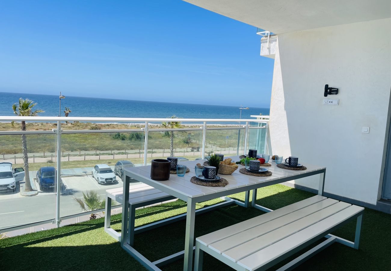Ferienwohnung in Torrox Costa - Dunas Beach with sea views in Torrox Costa