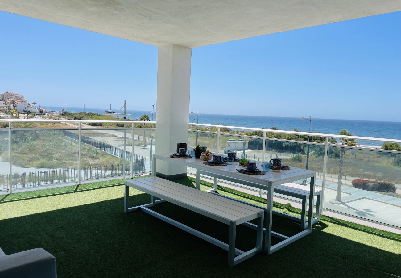 Ferienwohnung in Torrox Costa - Dunas Beach with sea views in Torrox Costa