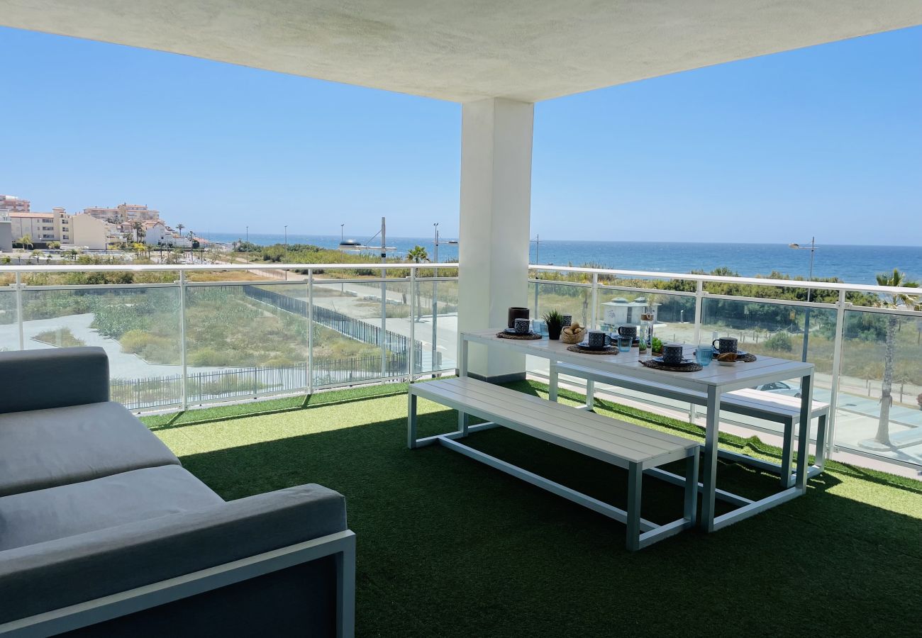 Ferienwohnung in Torrox Costa - Dunas Beach with sea views in Torrox Costa