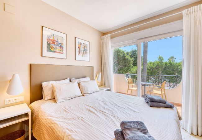 Ferienhaus in Marbella - 3027 Exklusiver Familienrückzugsort in der Nähe des Strandes von Marbella Ferienhaus in Marbella - 3027 Exklusiver Familienrückzugsort in der Nähe des Strandes von Marbella