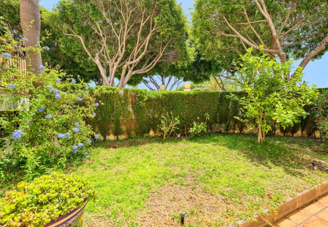 Ferienhaus in Marbella - 3027 Exklusiver Familienrückzugsort in der Nähe des Strandes von Marbella Ferienhaus in Marbella - 3027 Exklusiver Familienrückzugsort in der Nähe des Strandes von Marbella