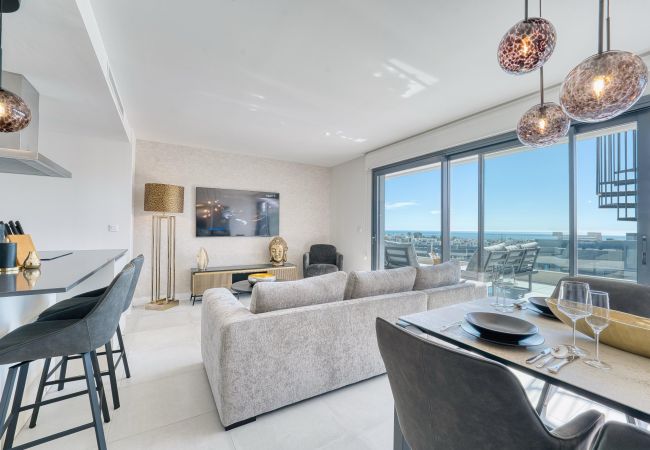 Ferienwohnung in Estepona - 3020 Luxus-Duplex mit Blick auf Afrika und Gibraltar Ferienwohnung in Estepona - 3020 Luxus-Duplex mit Blick auf Afrika und Gibraltar