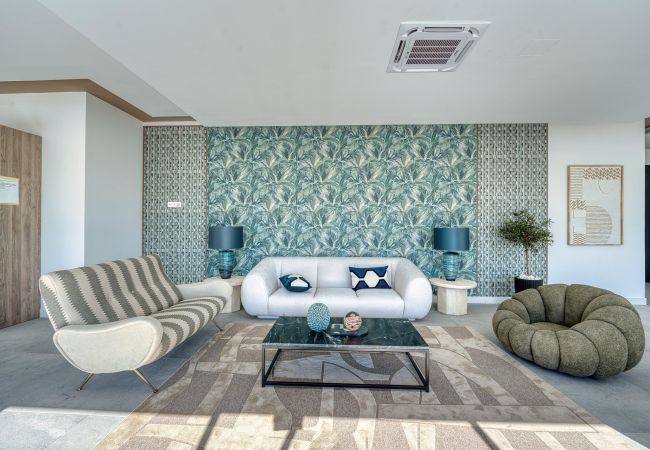 Ferienwohnung in Estepona - 3020 Luxus-Duplex mit Blick auf Afrika und Gibraltar Ferienwohnung in Estepona - 3020 Luxus-Duplex mit Blick auf Afrika und Gibraltar