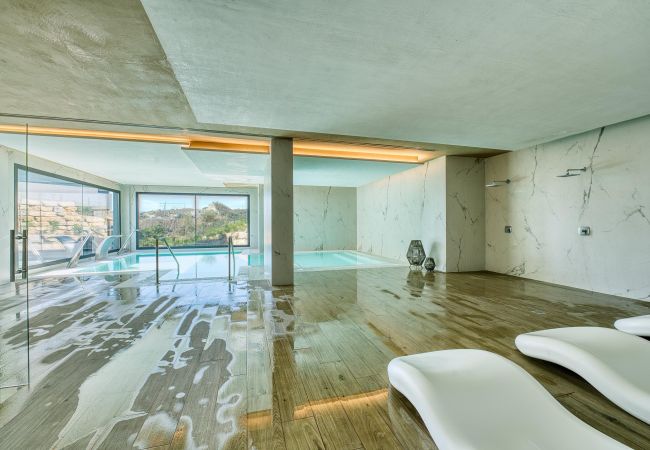 Ferienwohnung in Estepona - 3020 Luxus-Duplex mit Blick auf Afrika und Gibraltar Ferienwohnung in Estepona - 3020 Luxus-Duplex mit Blick auf Afrika und Gibraltar