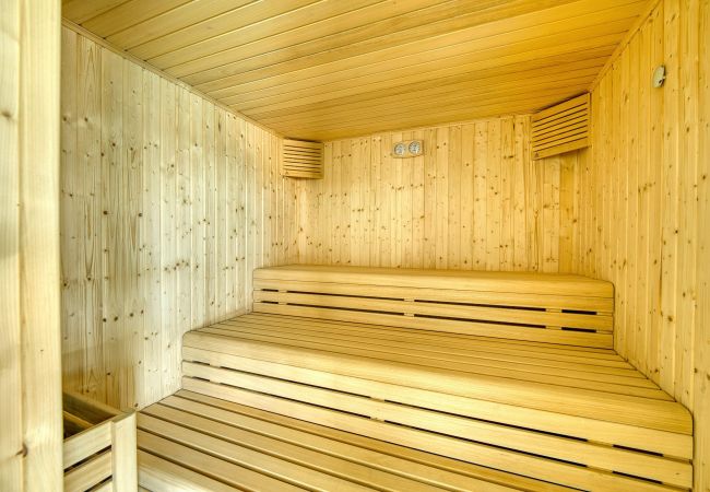 Ferienwohnung in Estepona - 3020 Luxus-Duplex mit Blick auf Afrika und Gibraltar Ferienwohnung in Estepona - 3020 Luxus-Duplex mit Blick auf Afrika und Gibraltar