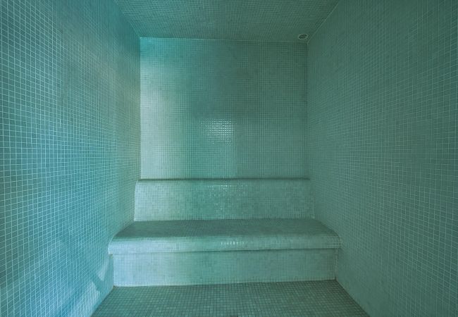 Ferienwohnung in Estepona - 3020 Luxus-Duplex mit Blick auf Afrika und Gibraltar Ferienwohnung in Estepona - 3020 Luxus-Duplex mit Blick auf Afrika und Gibraltar