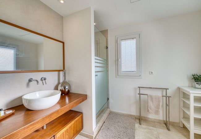 Villa in Marbella - 3055 Exklusive Villa mit Pool und Meerblick Villa in Marbella - 3055 Exklusive Villa mit Pool und Meerblick