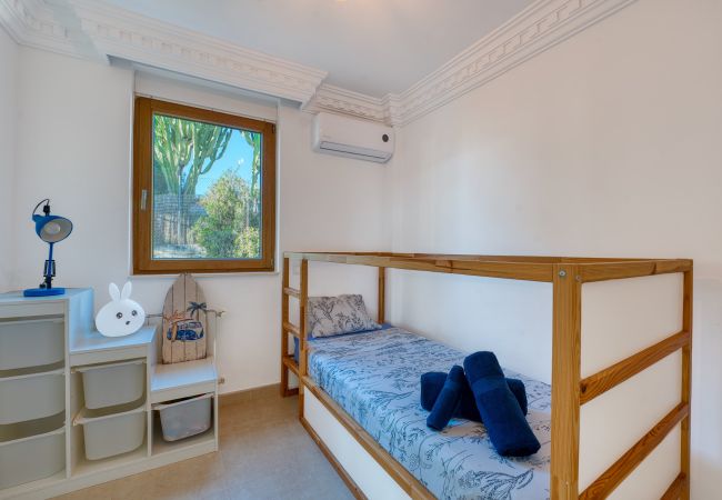 Villa in Marbella - 3077 Luxusvilla mit Pool und Aussicht in Elviria, Marbella Villa in Marbella - 3077 Luxusvilla mit Pool und Aussicht in Elviria, Marbella