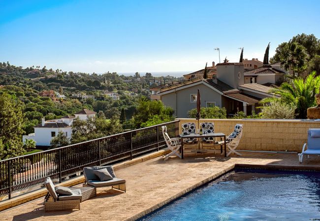 Villa in Marbella - 3077 Luxusvilla mit Pool und Aussicht in Elviria, Marbella Villa in Marbella - 3077 Luxusvilla mit Pool und Aussicht in Elviria, Marbella