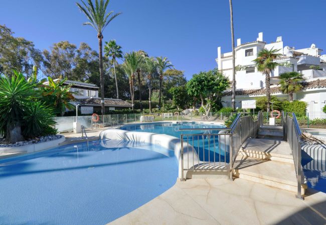 Ferienwohnung in Marbella - 2045 Golden Beach Apartment – Steps from the Sea Ferienwohnung in Marbella - 2045 Golden Beach Apartment – Steps from the Sea