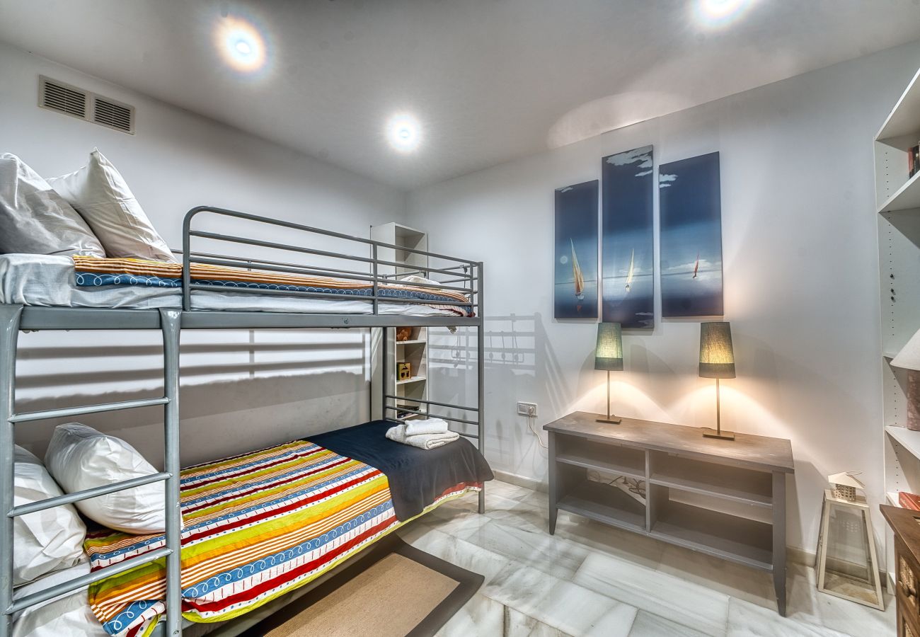 Ferienwohnung in Marbella - 2045 Golden Beach Apartment – Steps from the Sea