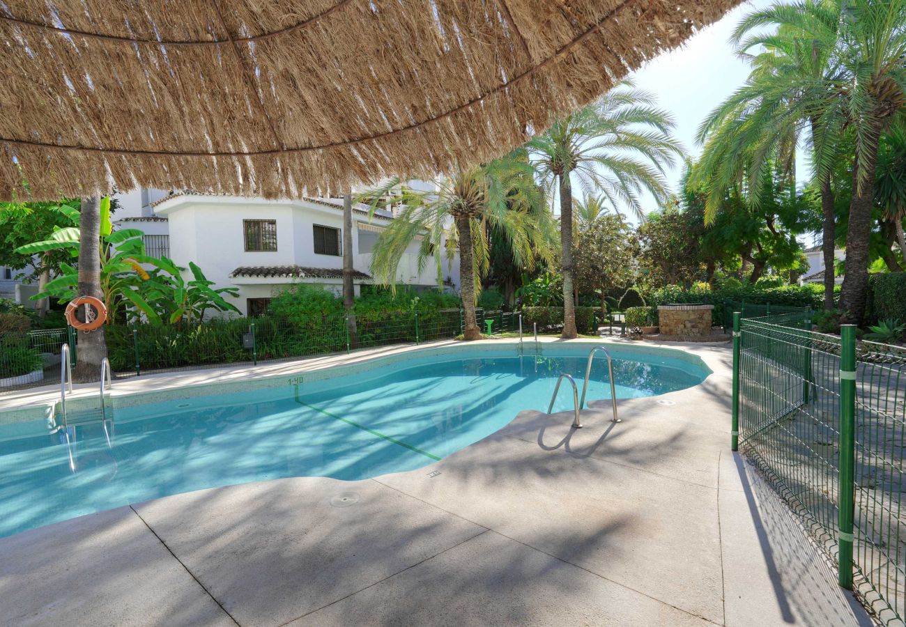 Ferienwohnung in Marbella - 2045 Golden Beach Apartment – Steps from the Sea
