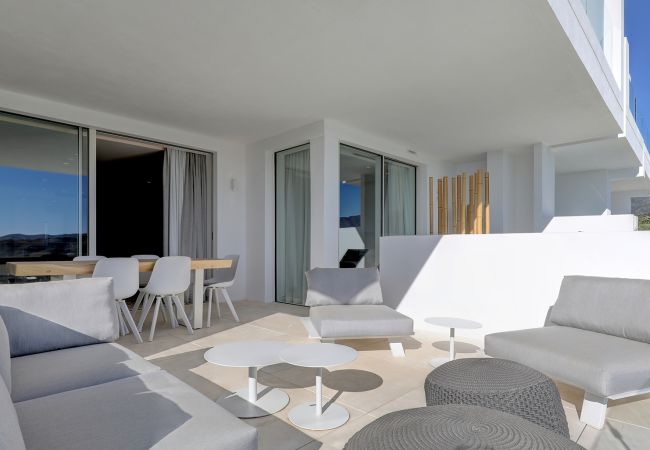 Ferienwohnung in Ojen - 3059 Luxus mit Meerblick in Palo Alto, Marbella Ferienwohnung in Ojen - 3059 Luxus mit Meerblick in Palo Alto, Marbella