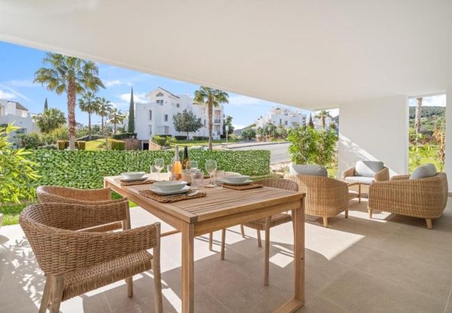 Ferienwohnung in Casares - Stylish 4 PAX apartment ALCAZABA LAGOON (2005/06