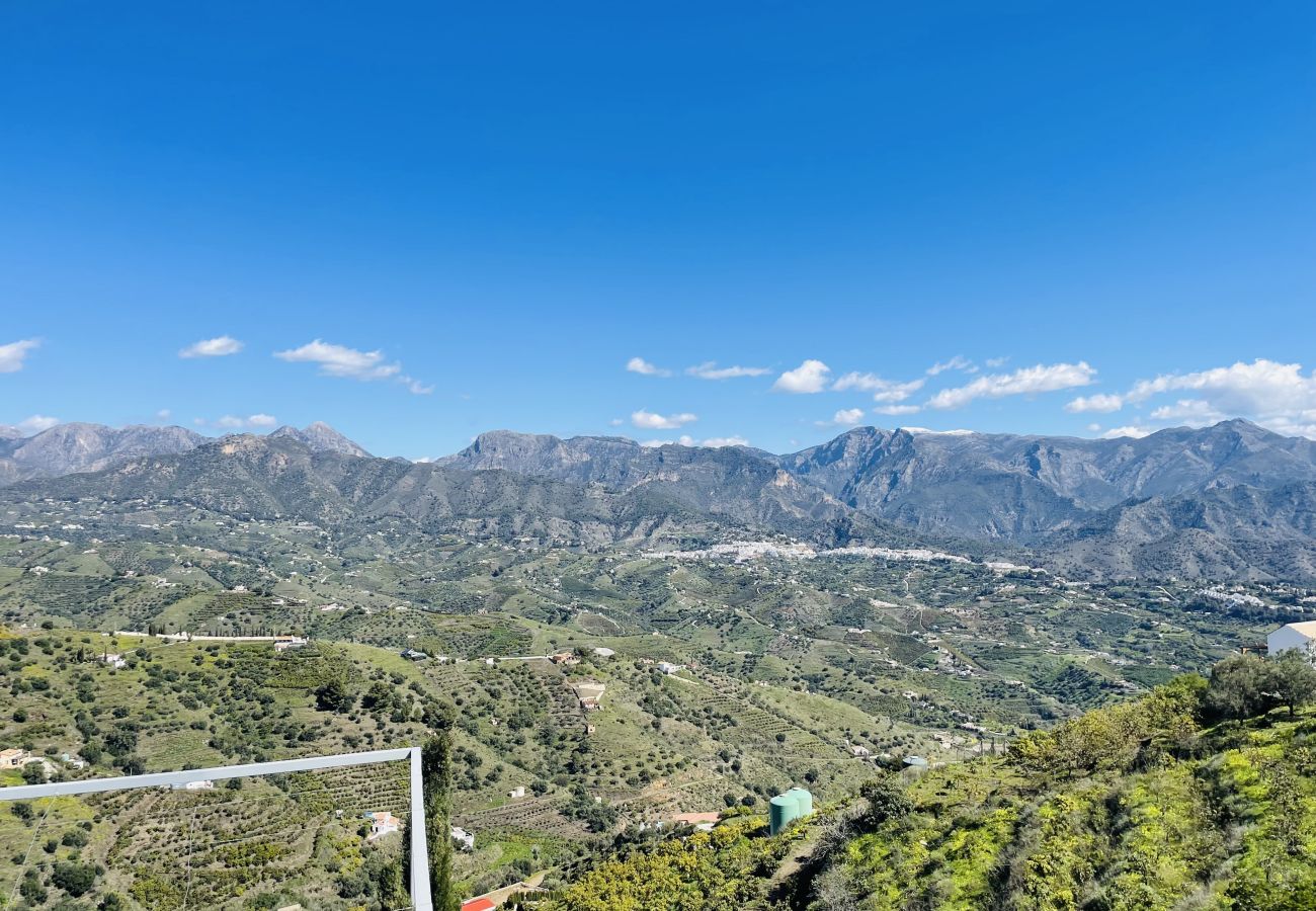 Landhaus in Torrox - Cortijo Montesueños with views by At Home Costa del Sol