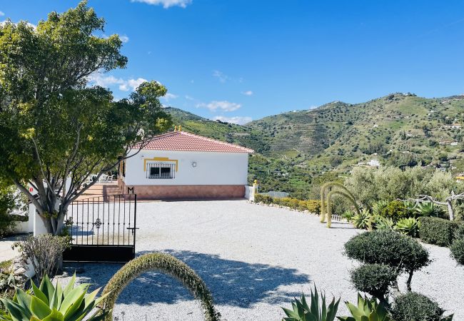 Villa in Torrox - Cortijo Mira with private pool by At Home Costa del Sol Villa in Torrox - Cortijo Mira with private pool by At Home Costa del Sol