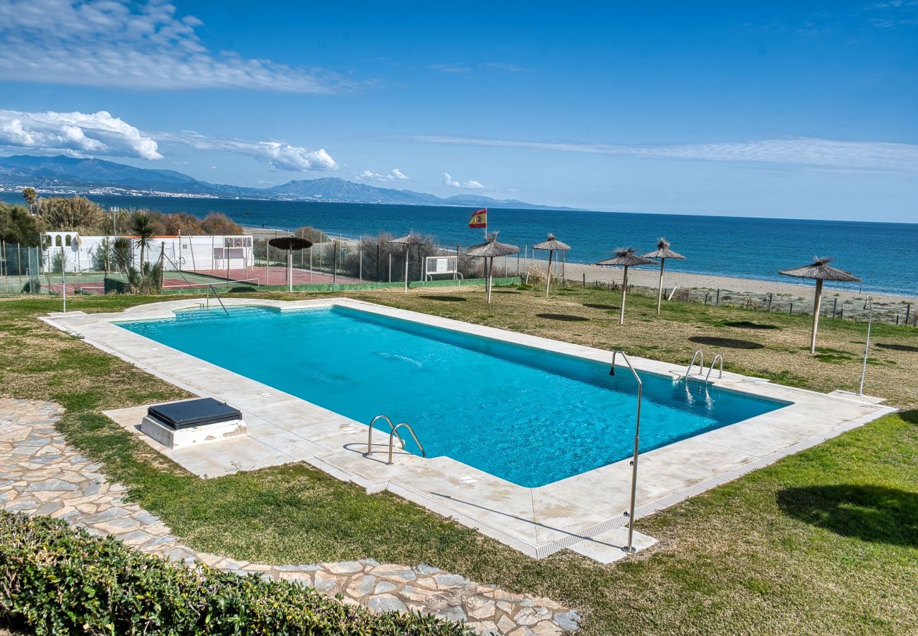 Doppelhaushälfte in Manilva - 3133 Beachfront Townhouse