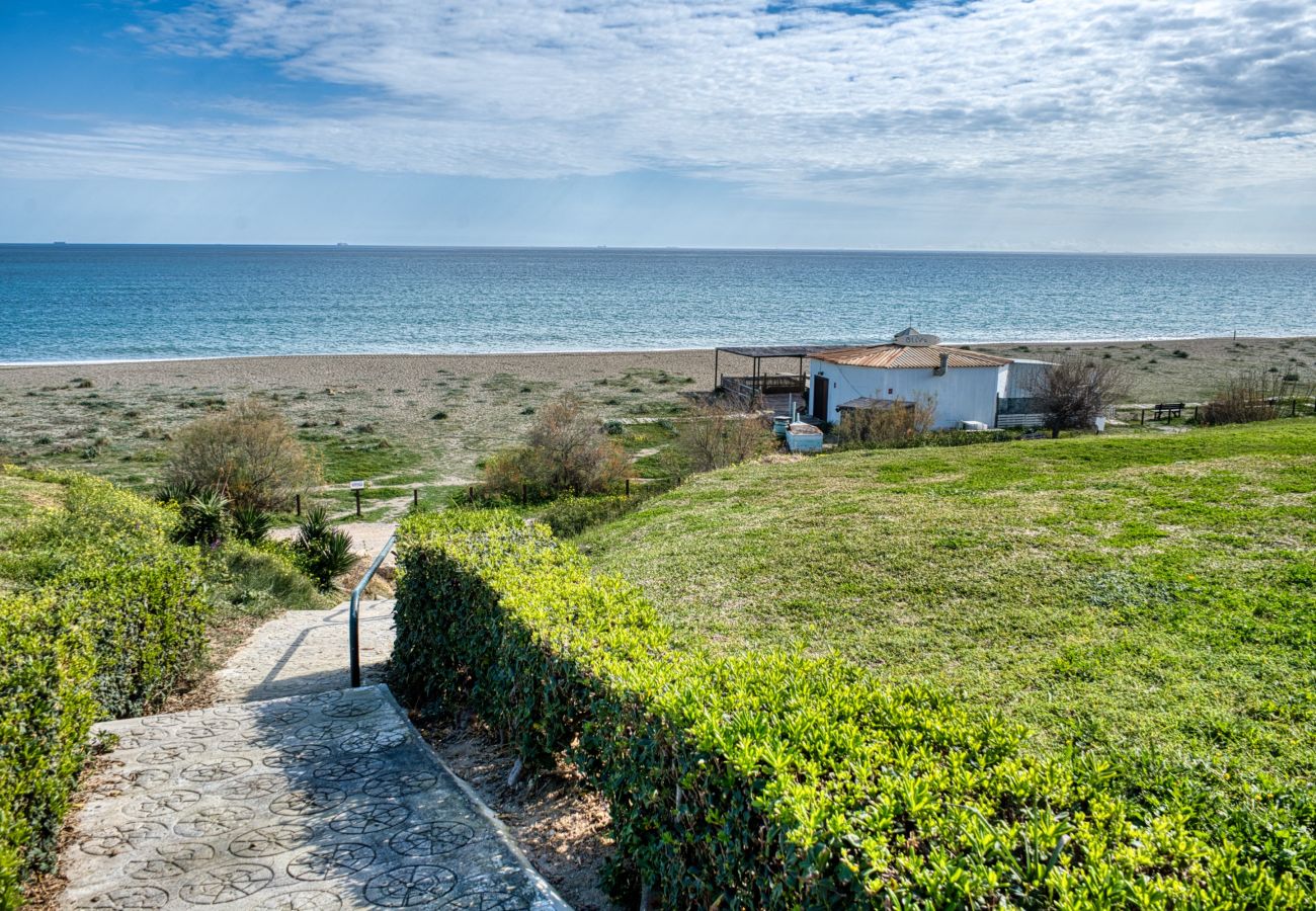 Doppelhaushälfte in Manilva - 3133 Beachfront Townhouse