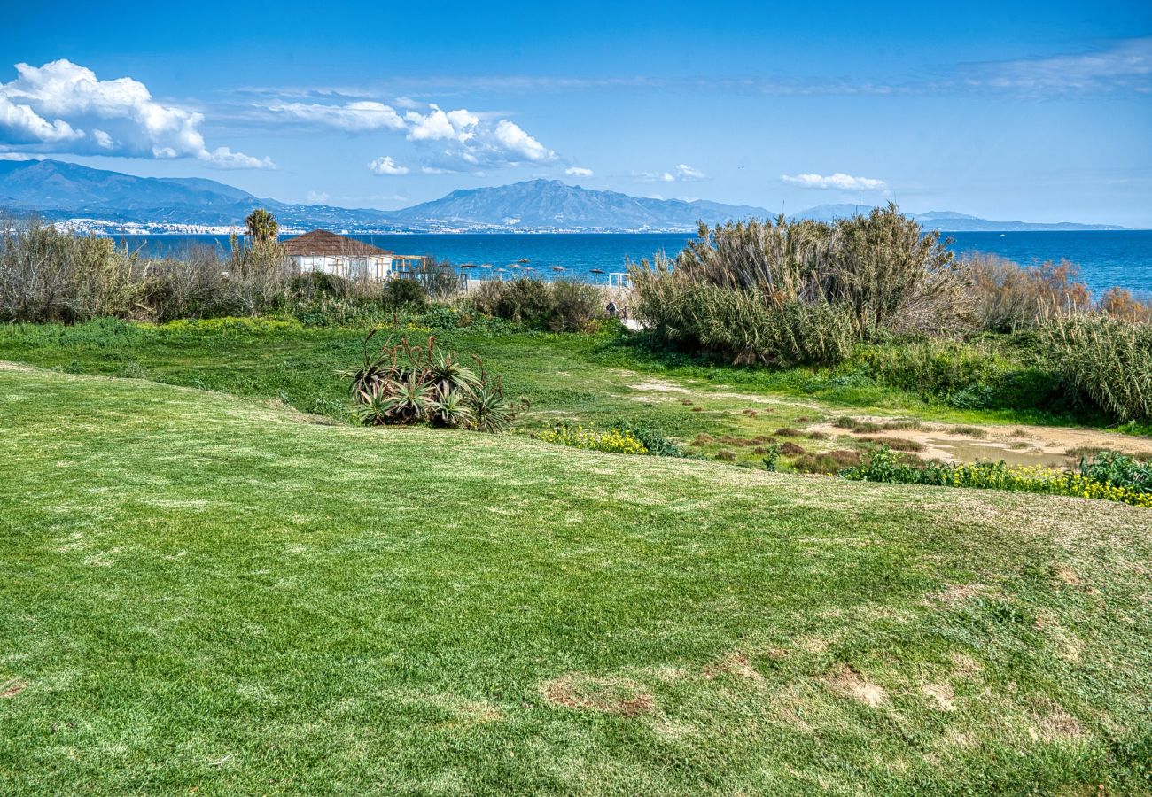 Doppelhaushälfte in Manilva - 3133 Beachfront Townhouse