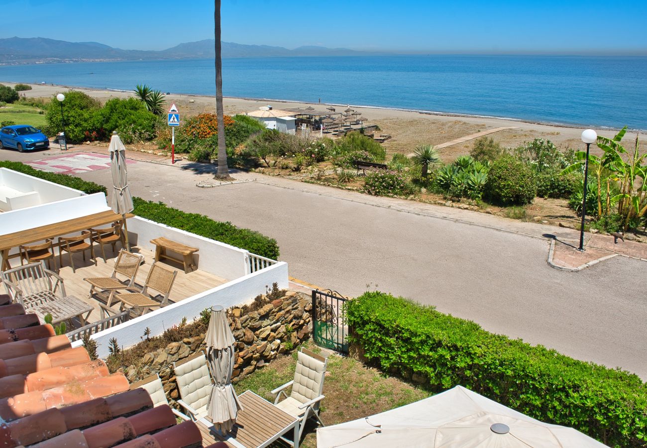 Doppelhaushälfte in Manilva - 3133 Beachfront Townhouse