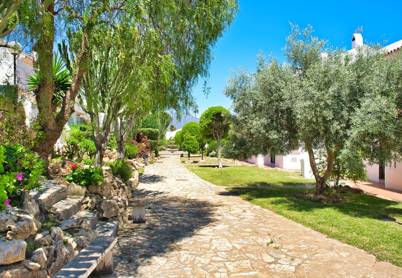 Doppelhaushälfte in Manilva - 3133 Beachfront Townhouse