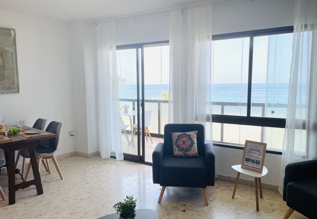 Ferienwohnung in La Herradura - SOL Y MAR APARTMENT LA HERRADURA