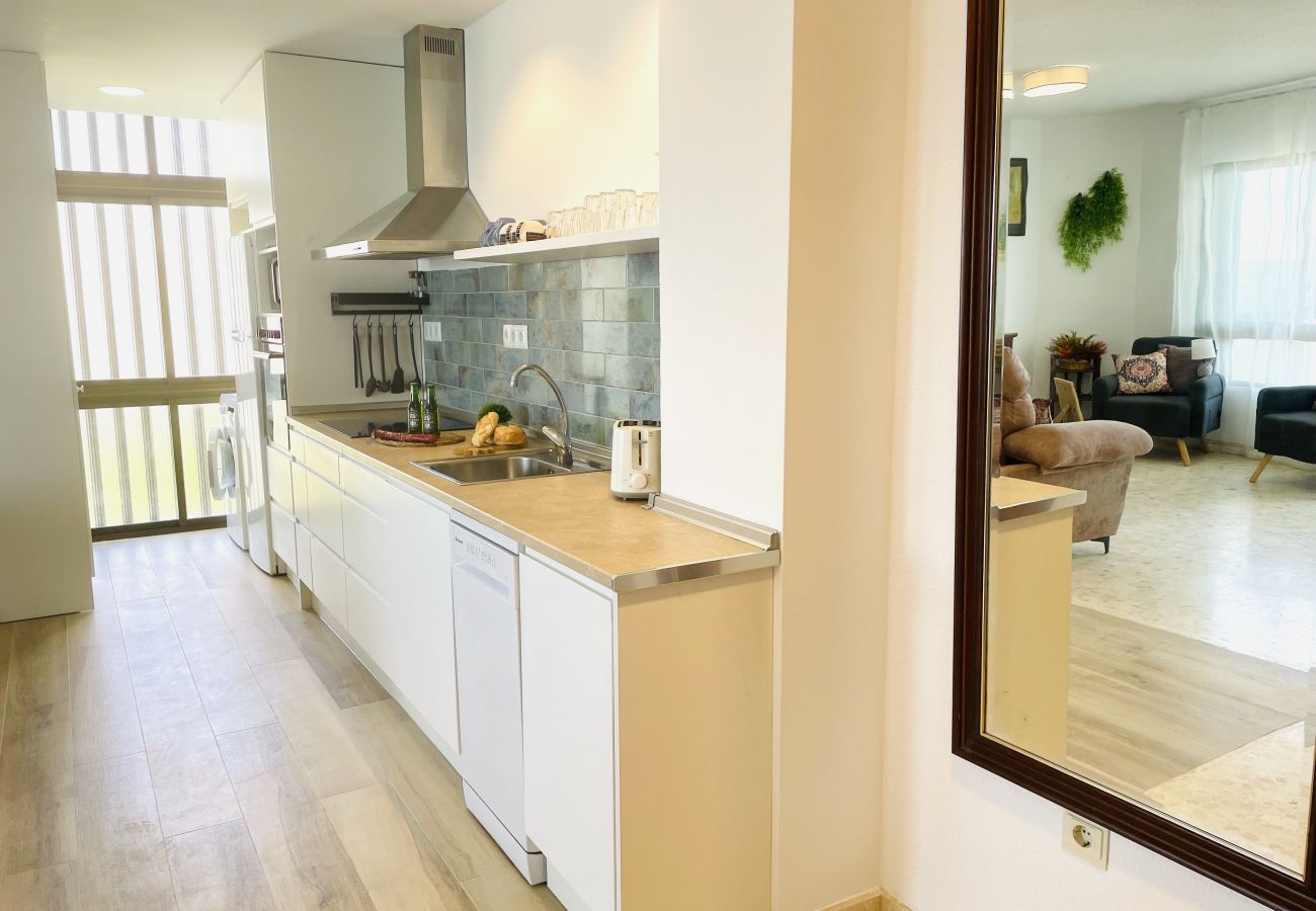 Ferienwohnung in La Herradura - SOL Y MAR APARTMENT LA HERRADURA