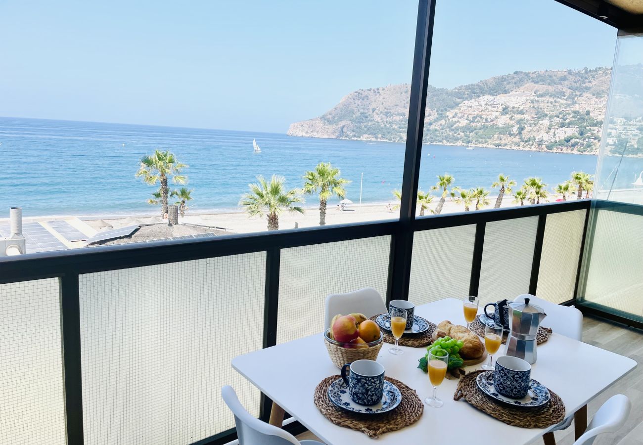 Ferienwohnung in La Herradura - SOL Y MAR APARTMENT LA HERRADURA