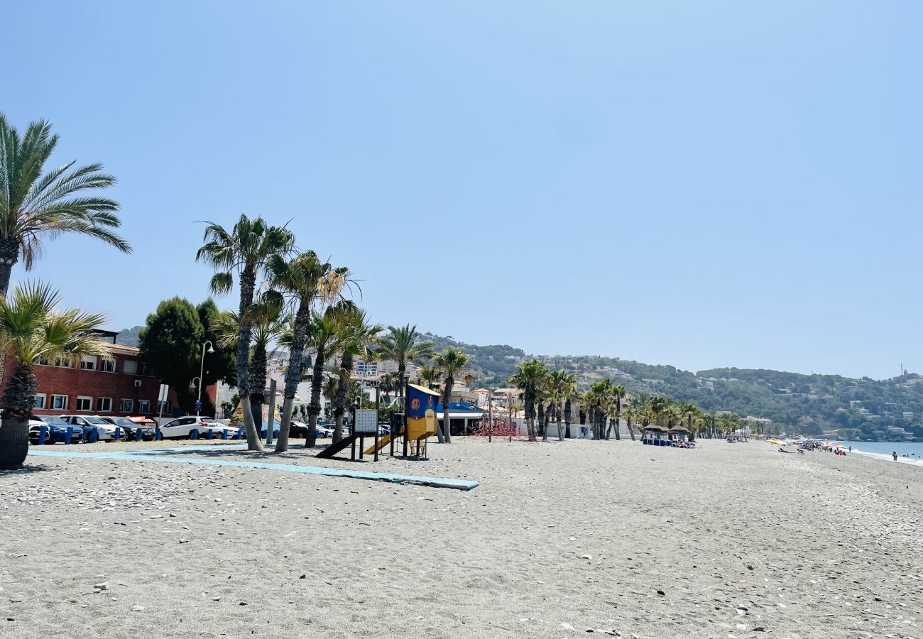 Ferienwohnung in La Herradura - SOL Y MAR APARTMENT LA HERRADURA