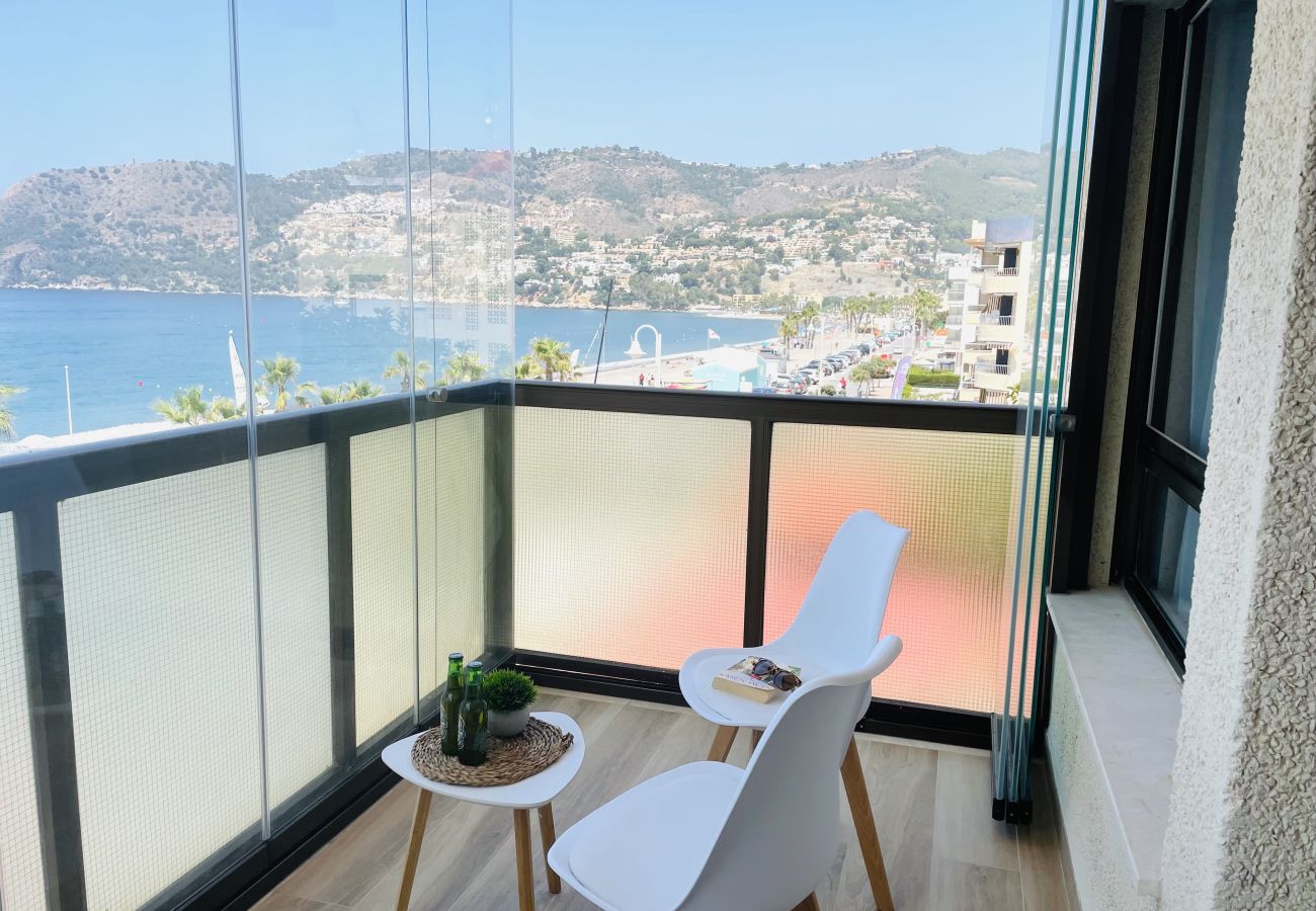 Ferienwohnung in La Herradura - SOL Y MAR APARTMENT LA HERRADURA