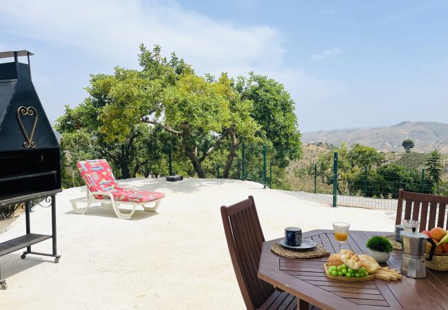 Landhaus in Comares - Comares Rural House with private pool by At Home Costa del Sol Landhaus in Comares - Comares Rural House with private pool by At Home Costa del Sol