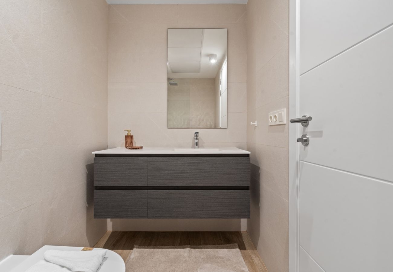 Ferienwohnung in Casares -  Chic Penthouse & Solarium ALCAZABA LAGOON (2125)