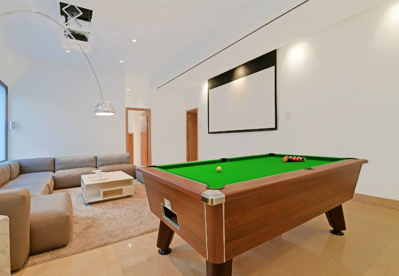 Villa in Neu-Andalusien - Villa Blanca (r2835011) 